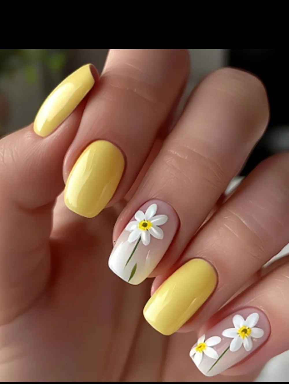 🔥3/$21 Yellow Daisy Press On Nails Set